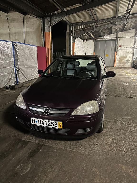 Gebraucht Opel Corsa Edition 80 PS (58 kW) 2006 Violet Kleinwagen