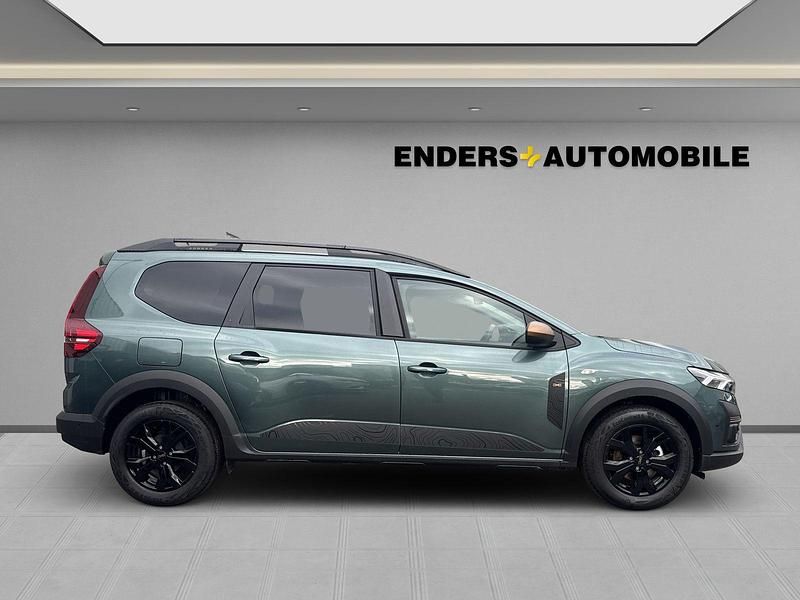 Gebraucht Dacia Jogger Extreme 101 PS (74 kW) 2022 Gruen Van / Kleinbus