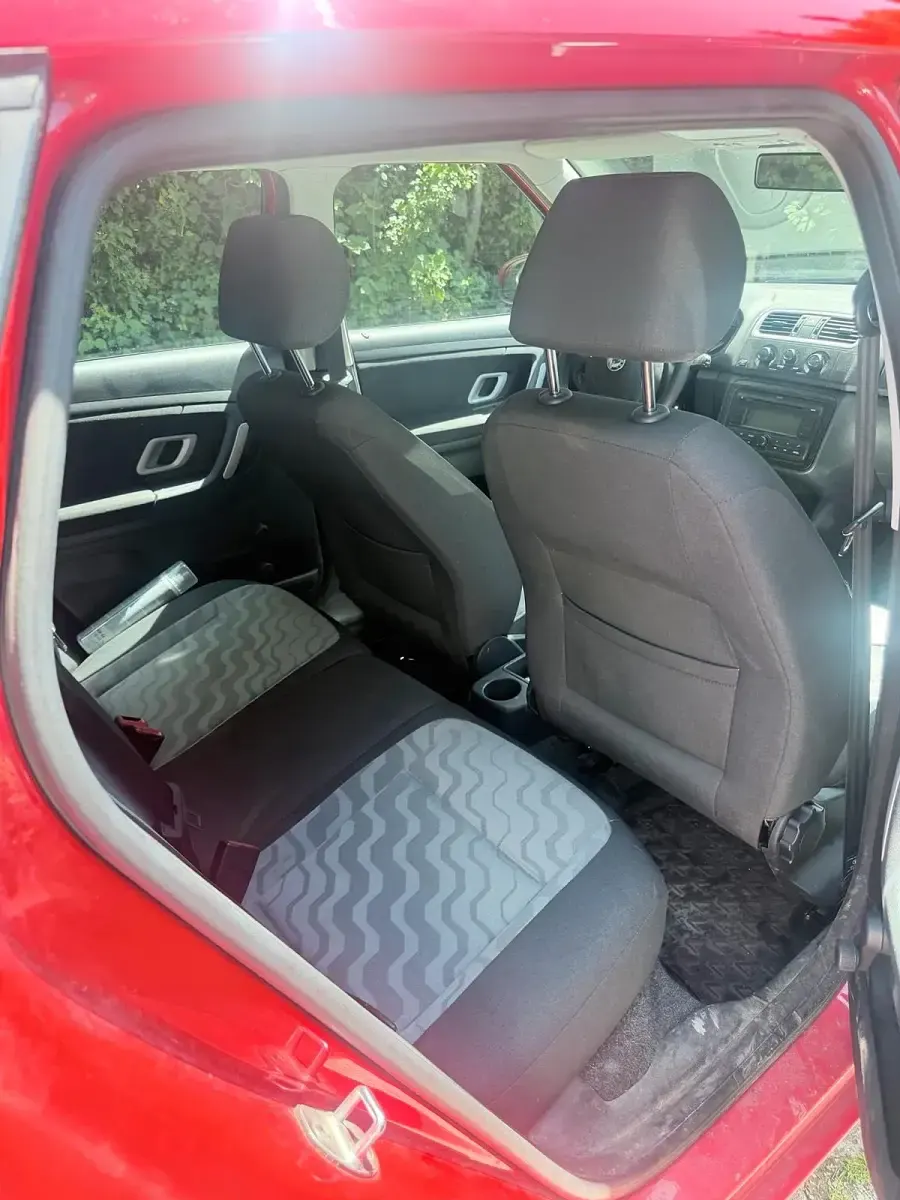 Gebraucht Skoda Fabia 85 PS (62 kW) 2010 Rot Kombi