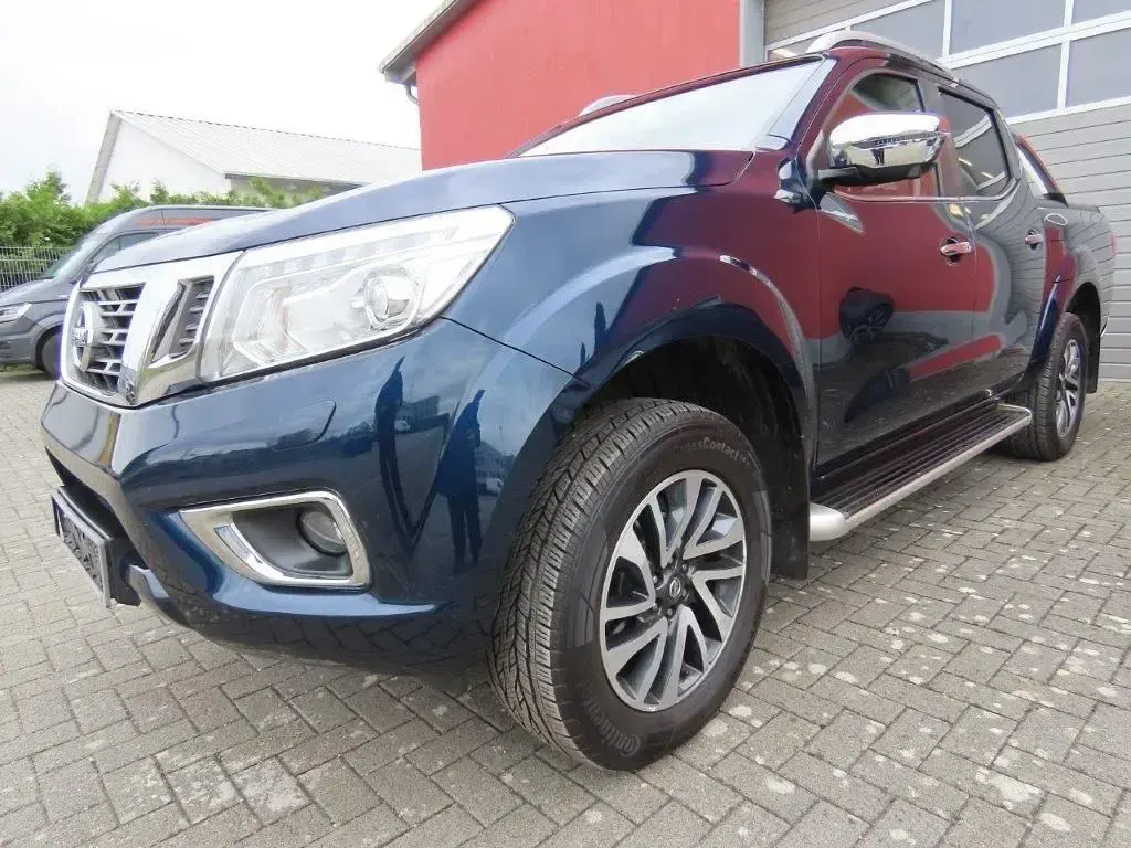 Gebraucht Nissan Navara Tekna 190 PS (139 kW) 2017 Blau Pickup