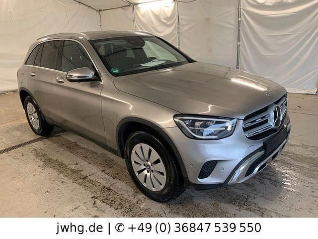 Gebraucht Mercedes 200 163 PS (119 kW) 2022 SUV