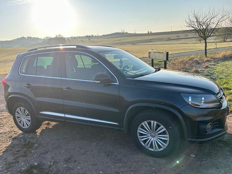 Gebraucht VW Tiguan Sportline 140 PS (102 kW) 2013 Schwarz SUV