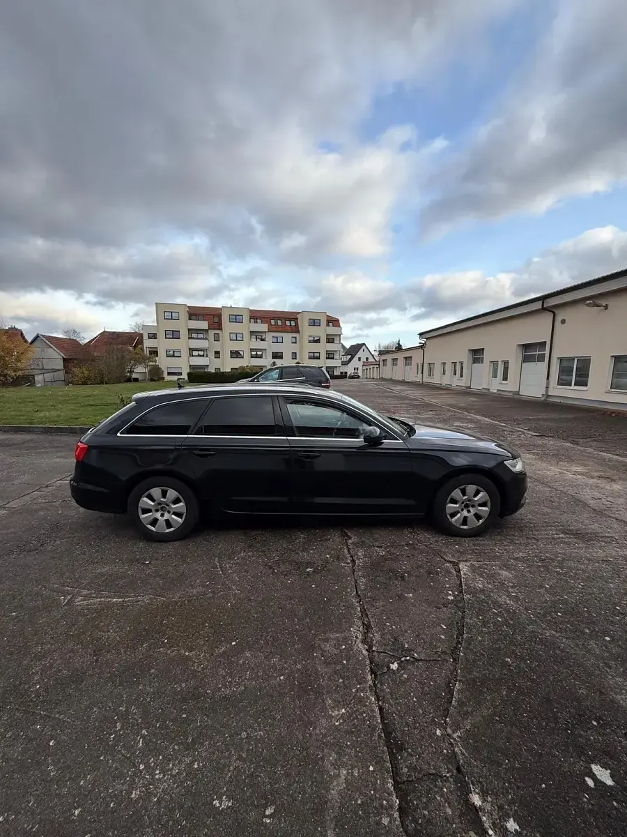 Gebraucht Audi A6 204 PS (150 kW) 2012 Schwarz Kombi