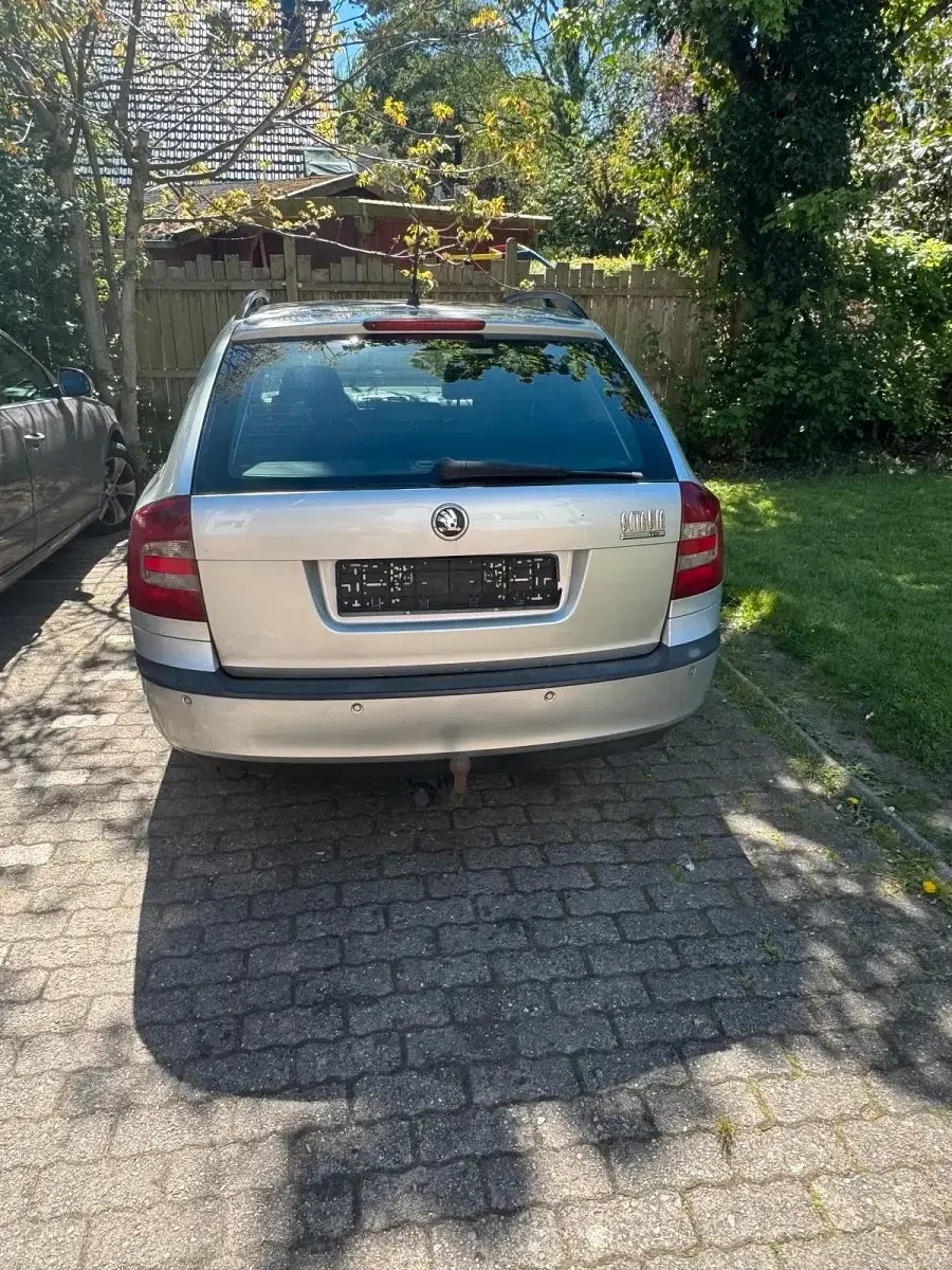 Gebraucht Skoda Octavia 140 PS (102 kW) 2004 Silber Kombi