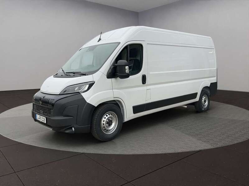 Gebraucht Peugeot Boxer 140 PS (102 kW) 2024 Lackierung weiss icy/typ ausse Van