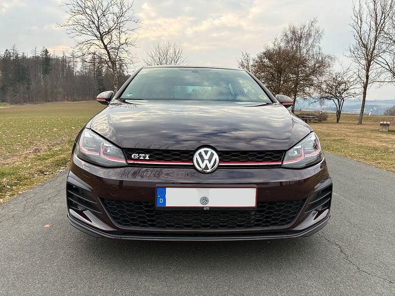 Gebraucht VW Golf VII GTI 230 PS (169 kW) 2017 Schwarz Limousine