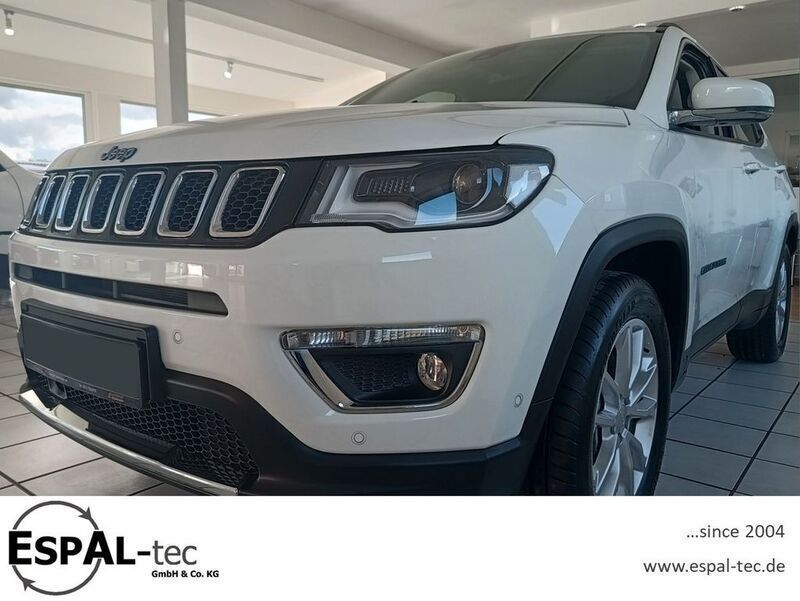 Weiß Gebraucht 2022 Jeep Compass Limited SUV | 27.400 € (Fairer Preis) - Bild 1/4