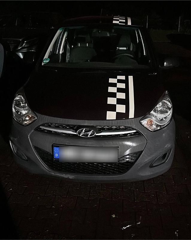 Violet Gebraucht 2013 Hyundai i10 Kleinwagen | 2.000 € (Superpreis) - Bild 1/2