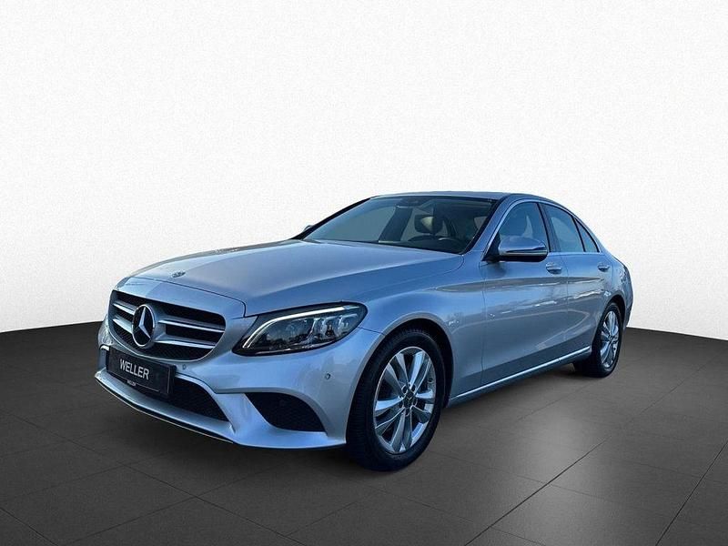 Gebraucht Mercedes C200 Avantgarde 184 PS (135 kW) 2019 Iridiumsilber (silber) Limousine