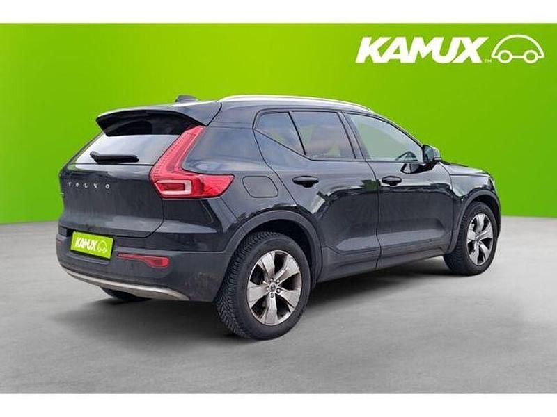 Gebraucht Volvo XC40 Momentum 150 PS (110 kW) 2019 Schwarz SUV