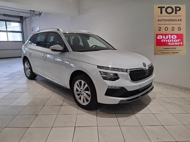 Weiß Gebraucht 2024 Skoda Kamiq Selection SUV | 22.999 € (Fairer Preis) - Bild 1/4
