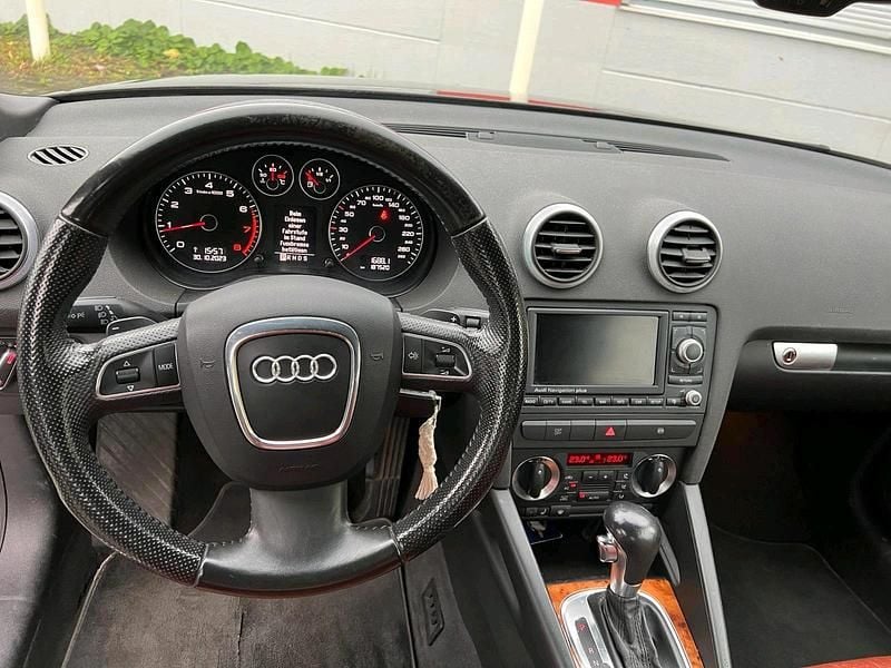 Gebraucht Audi A3 Cabriolet 205 PS (150 kW) 2009 Violet Cabrio