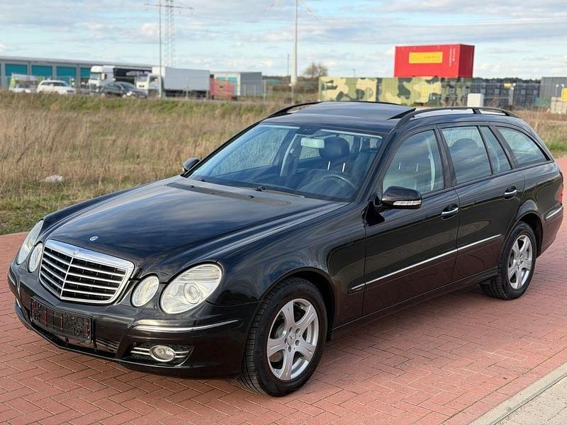Gebraucht Mercedes E280 Avantgarde 190 PS (139 kW) 2006 Schwarz Limousine