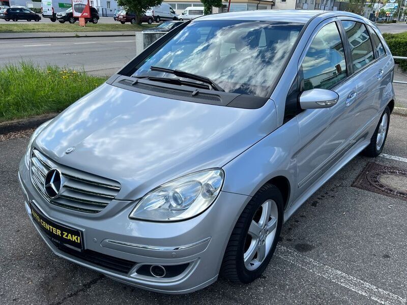 Silber Gebraucht 2006 Mercedes B200 Van / Kleinbus | 2.500 € (Fairer Preis) - Bild 1/4