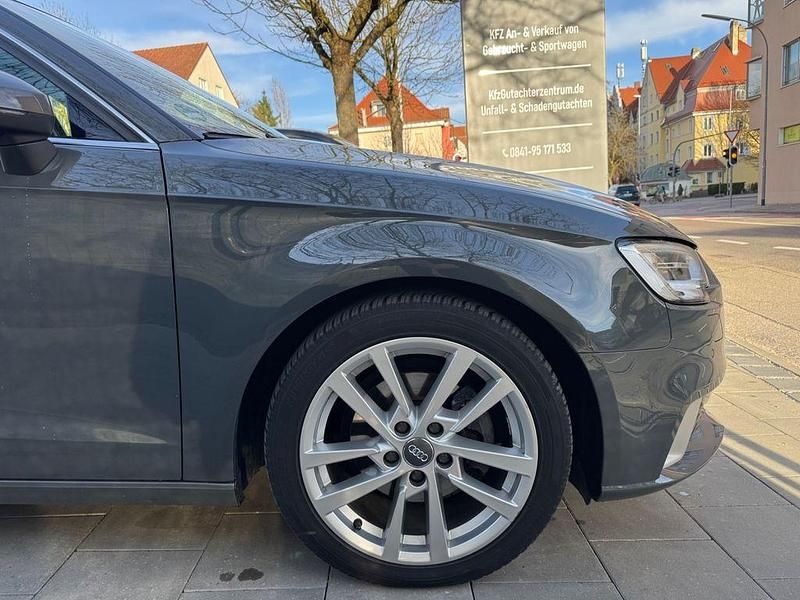 Gebraucht Audi A3 Sport 150 PS (110 kW) 2017 Grau Limousine