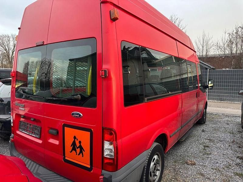 Second-hand Ford Transit 101 CP (74 kW) 2013 Roșu Break
