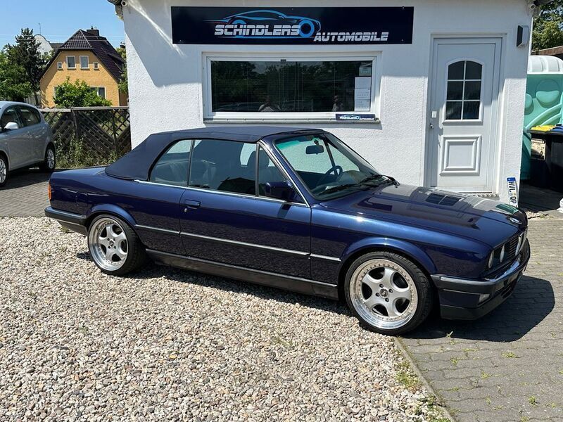 Gebraucht BMW 320 Cabriolet Performance 129 PS (94 kW) 1988 Blau Cabrio