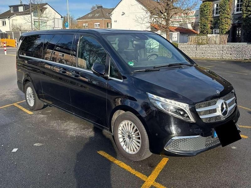 Gebraucht Mercedes V250 190 PS (139 kW) 2019 Schwarz Van / Kleinbus