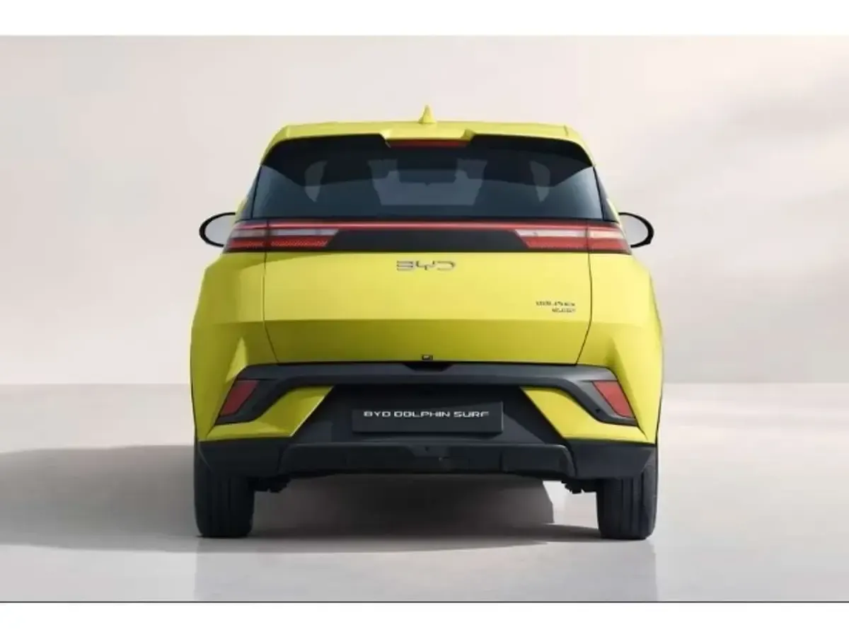 Neu BYD Dolphin Active 64 kW (88 PS) 2026 Lime green Kleinwagen