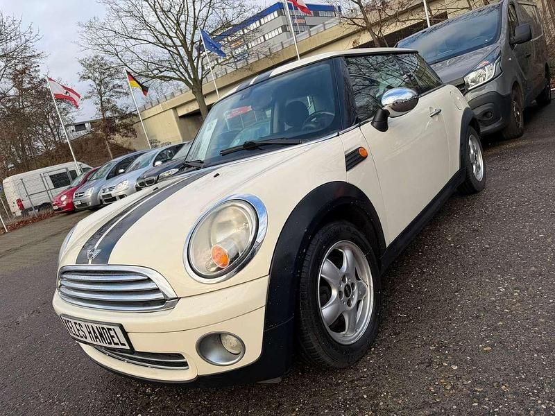 Gebraucht Mini ONE 75 PS (55 kW) 2009 Pepper white Kleinwagen