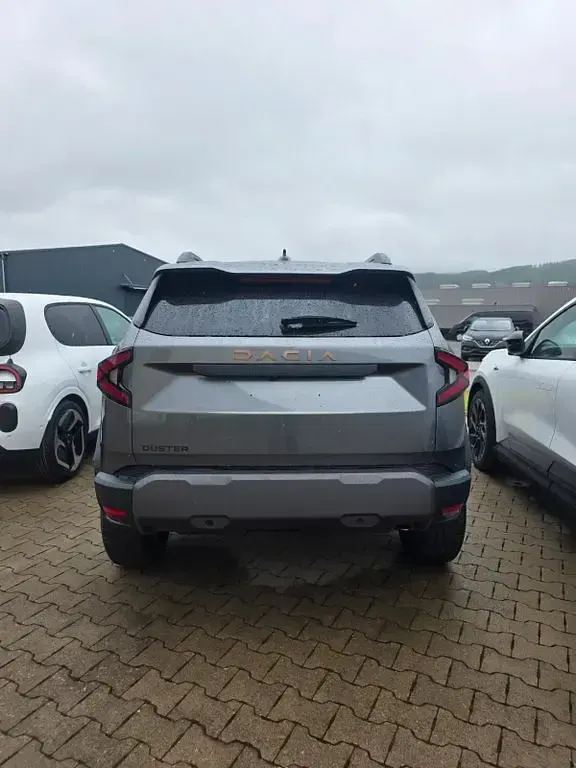 Neu Dacia Duster Extreme 122 PS (89 kW) 2026 Grau SUV
