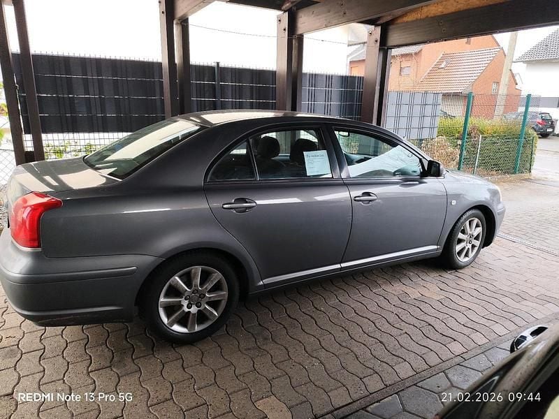 Gebraucht Toyota Avensis 147 PS (108 kW) 2006 Grau Limousine