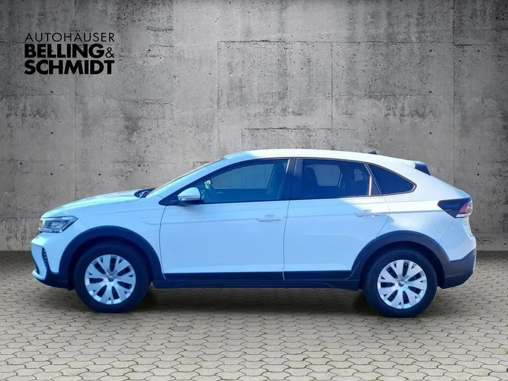 Używany VW Taigo Basis 95 KM (69 kW) 2023 Biały SUV