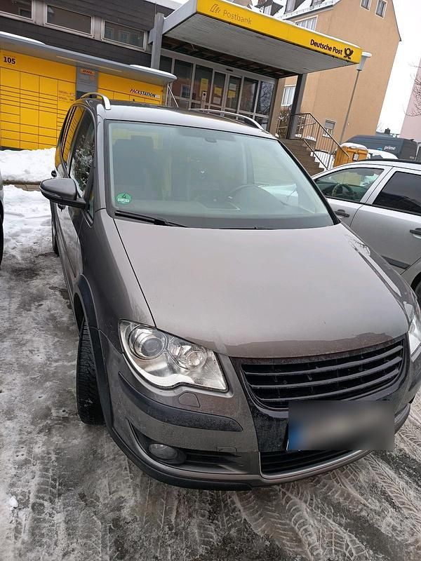 Gebraucht VW Touran 140 PS (102 kW) 2010 Braun Van / Kleinbus
