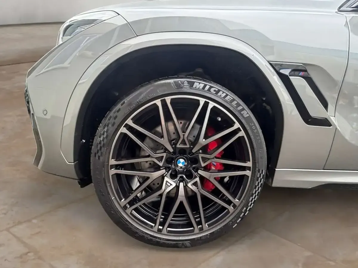 Gebraucht BMW X6 M Competition Edition 625 PS (459 kW) 2023 Donington grau metallic (in SUV