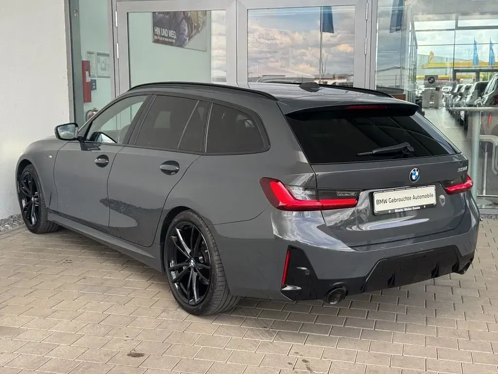 Gebraucht BMW 320 M Sport 184 PS (135 kW) 2023 Grau Kombi