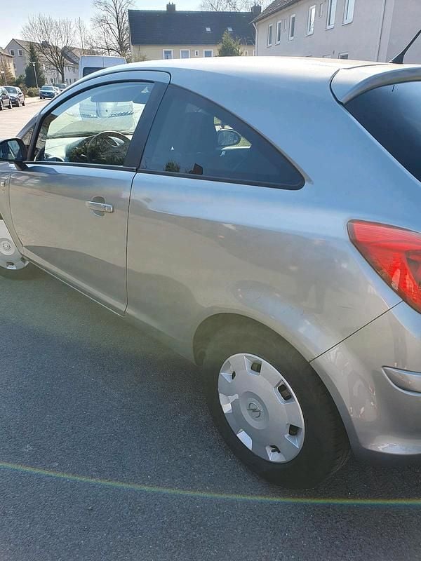 Gebraucht Opel Corsa 69 PS (50 kW) 2010 Grau Kleinwagen