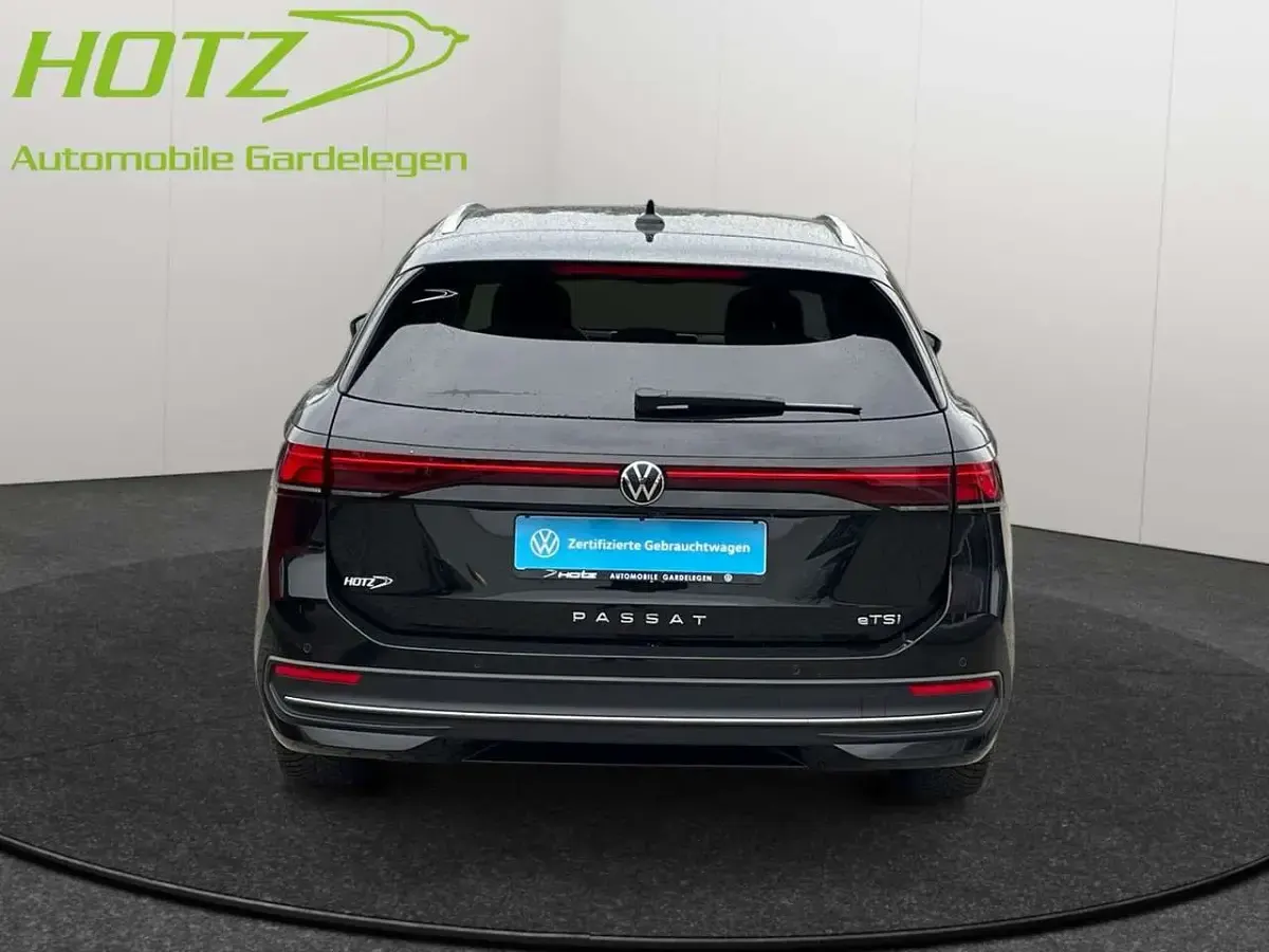 Gebraucht VW Passat Business 150 PS (110 kW) 2025 Grenadillschwarz metallic Kombi