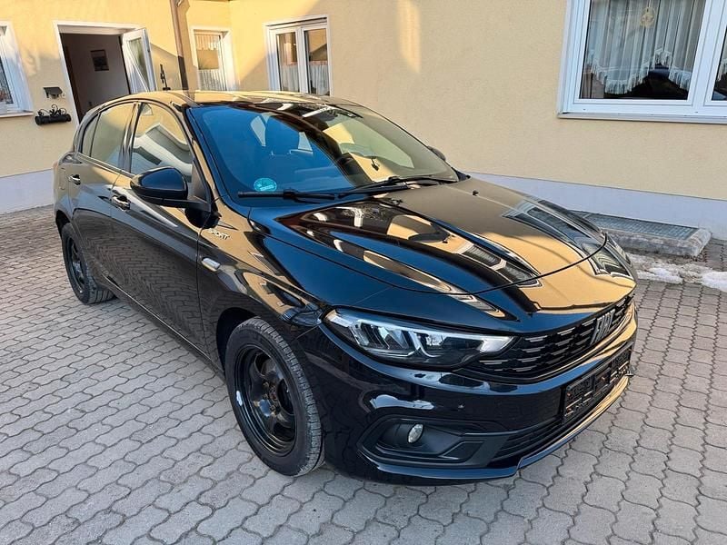 Gebraucht Fiat Tipo 130 PS (95 kW) 2021 Schwarz Kombi
