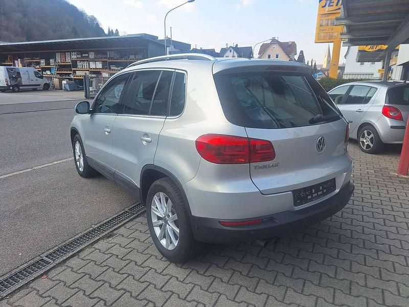 Second-hand VW Tiguan Sport 140 CP (102 kW) 2013 Argintiu SUV