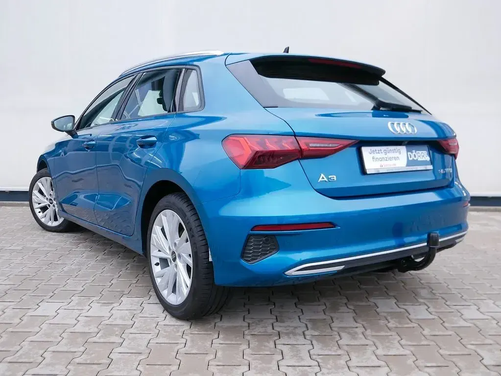 Gebraucht Audi A3 150 PS (110 kW) 2022 Blau Limousine