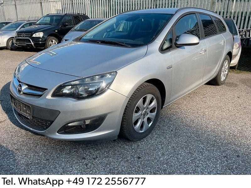 Gebraucht Opel Astra 110 PS (80 kW) 2015 Silber Limousine