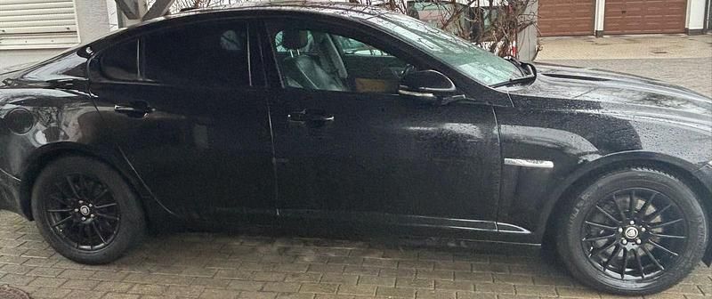 Gebraucht Jaguar XF 241 PS (177 kW) 2013 Schwarz Limousine