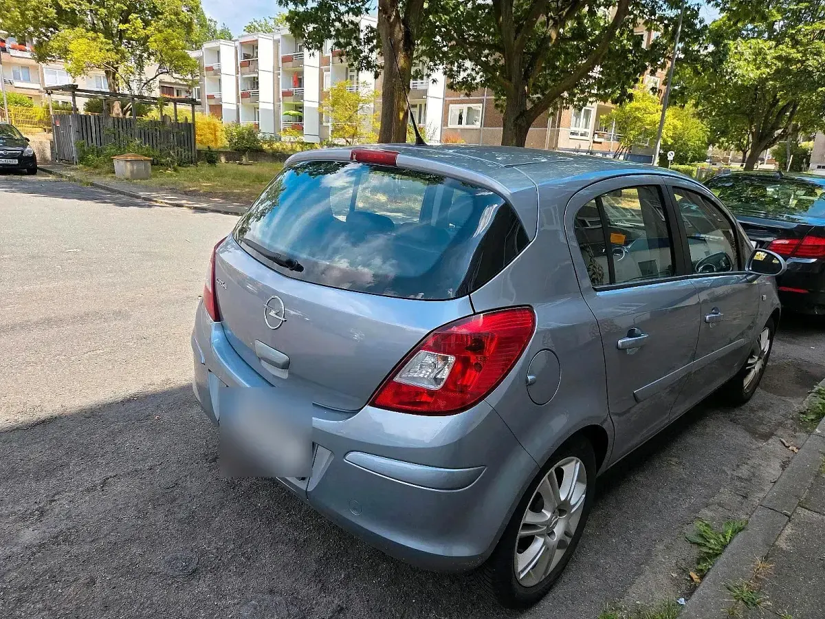 Gebraucht Opel Corsa 80 PS (58 kW) 2009 Grau Kleinwagen