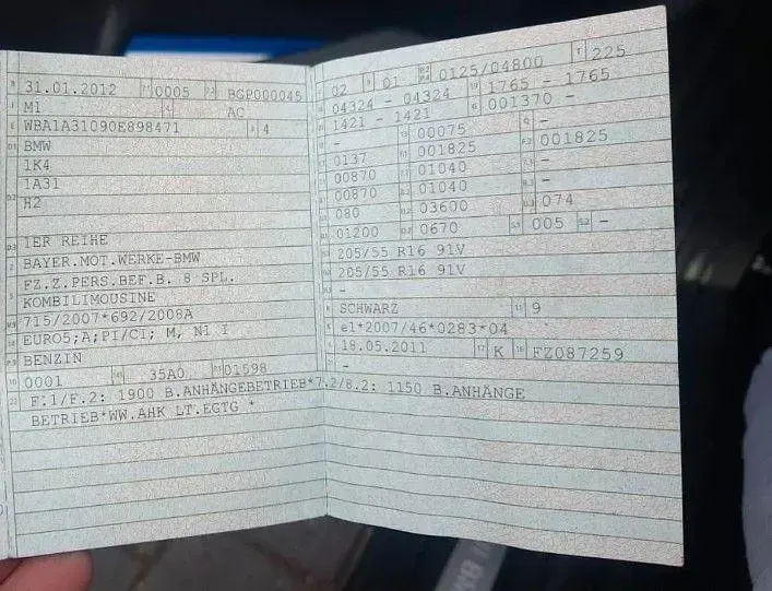 Second-hand BMW 118 170 CP (125 kW) 2012 Negru Hatchback