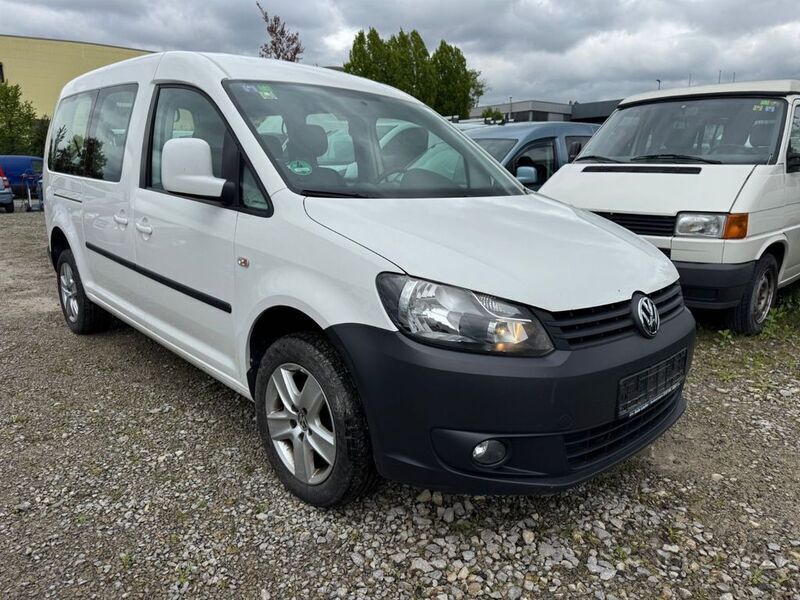 Weiß Gebraucht 2011 VW Caddy Maxi Trendline Van / Kleinbus | 6.990 € (Superpreis) - Bild 1/4