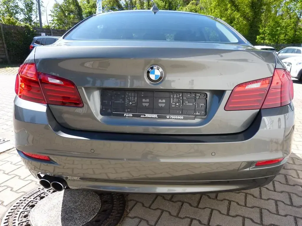 Używany BMW 530 258 KM (189 kW) 2015 Szary Sedan/Limuzyna