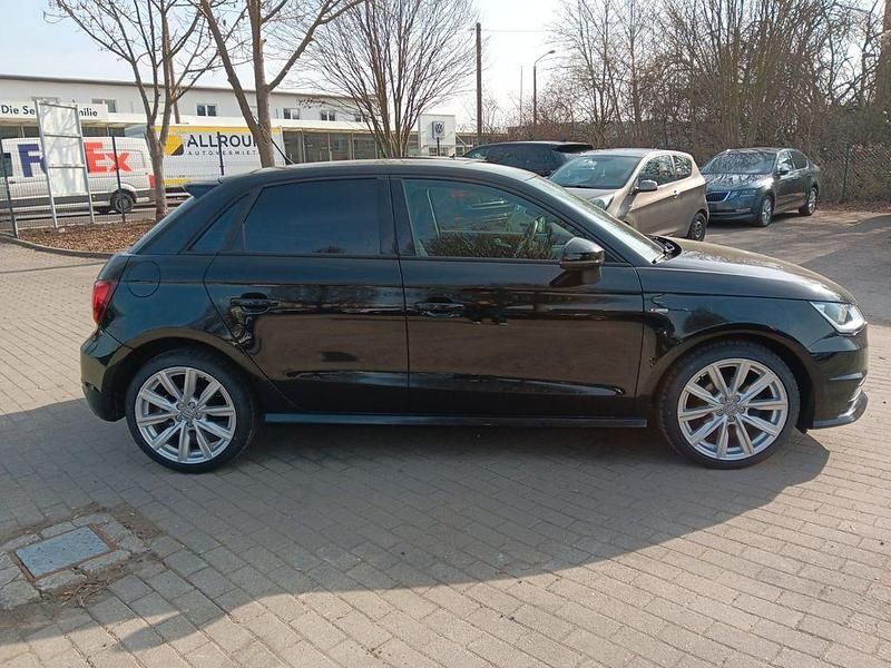 Gebraucht Audi A1 Sportback S-Line 95 PS (69 kW) 2016 Schwarz Kleinwagen