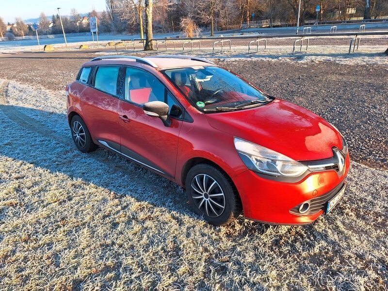 Gebraucht Renault Clio IV Luxe 90 PS (66 kW) 2013 Rot Limousine