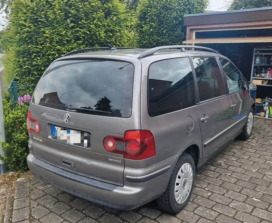 Gebraucht VW Sharan United 140 PS (102 kW) 2009 Beige Van / Kleinbus