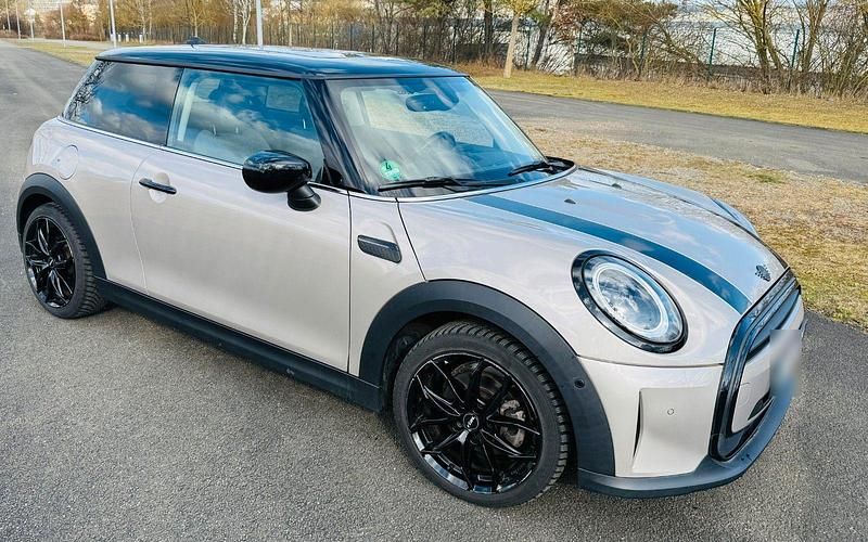 Gebraucht Mini Cooper 136 PS (100 kW) 2021 Grau Kleinwagen