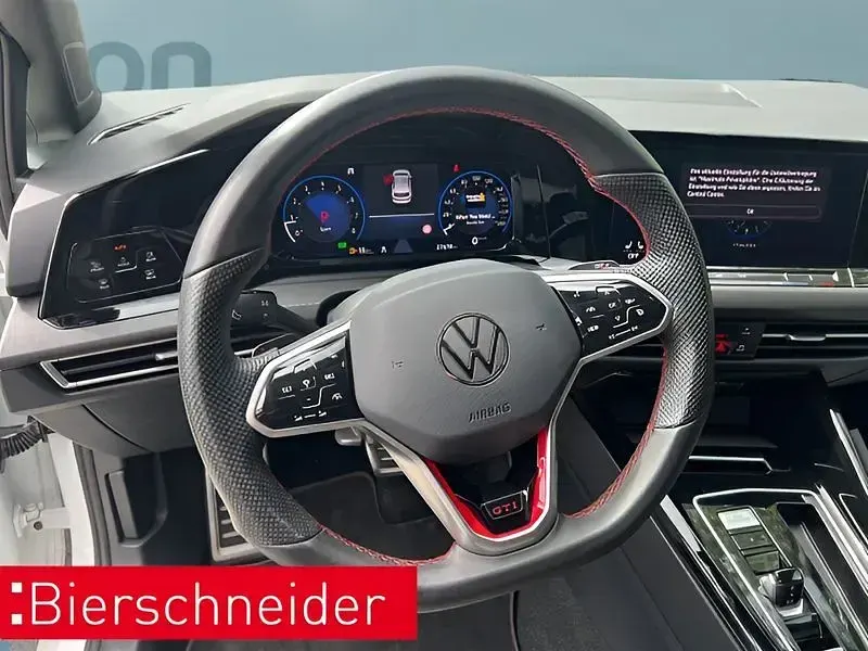 Gebraucht VW Golf VIII GTI 245 PS (180 kW) 2024 Weiß Kleinwagen