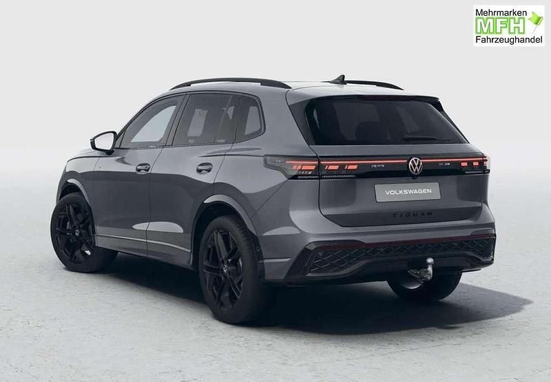 Neu VW Tiguan R-line 193 PS (141 kW) 2026 Delfingrau metallic SUV