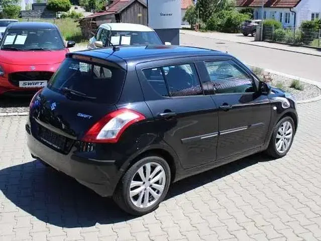 Gebraucht Suzuki Swift Comfort 94 PS (69 kW) 2010 Schwarz Kleinwagen