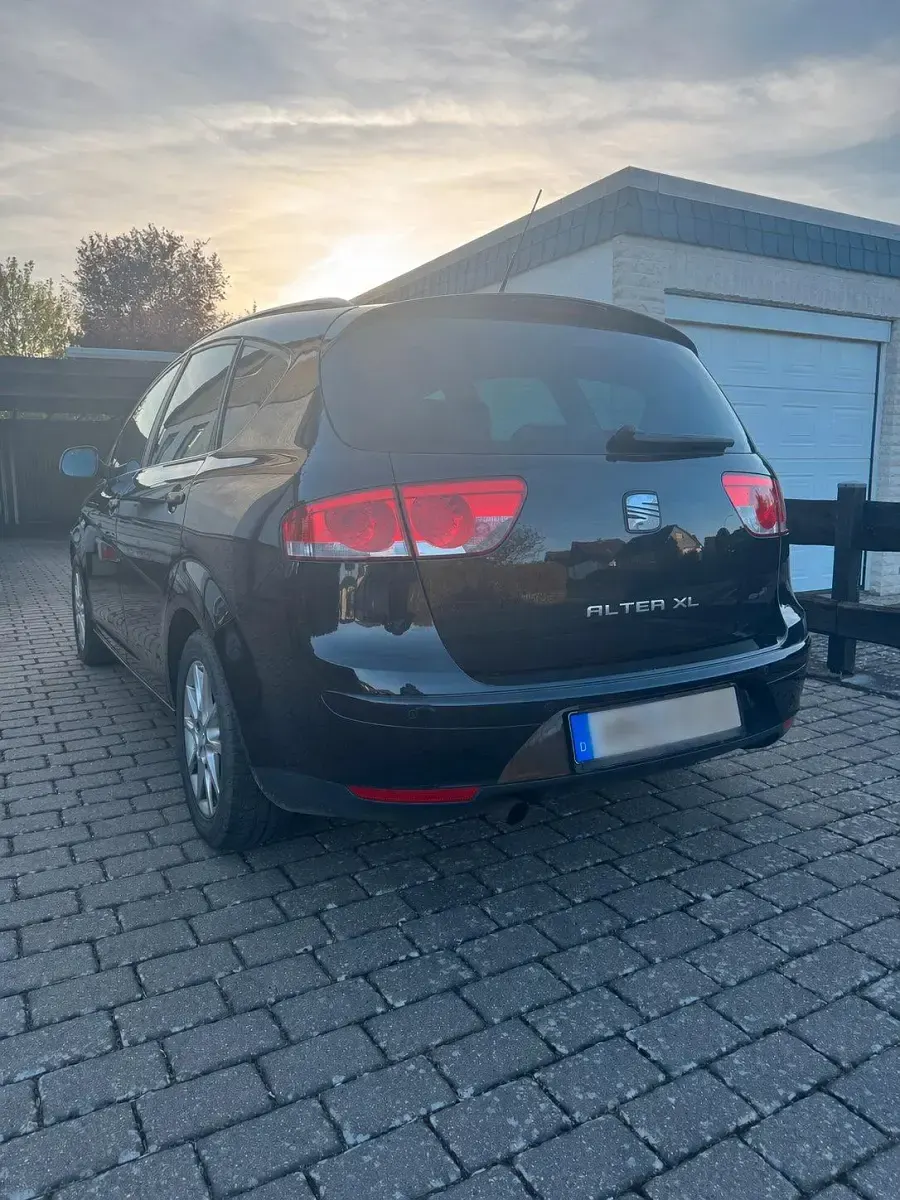 Gebraucht Seat Altea XL Copa 105 PS (77 kW) 2012 Schwarz Van / Kleinbus