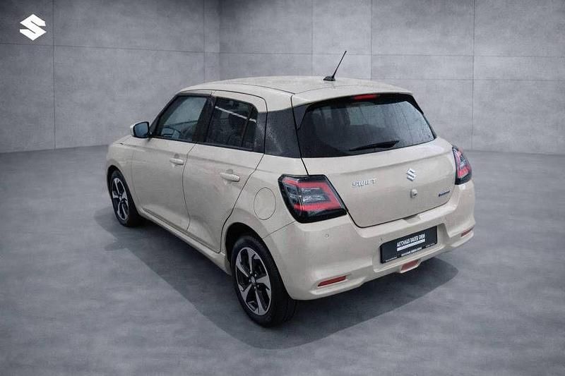 Neu Suzuki Swift Comfort+ 83 PS (61 kW) 2026 Beige Kleinwagen